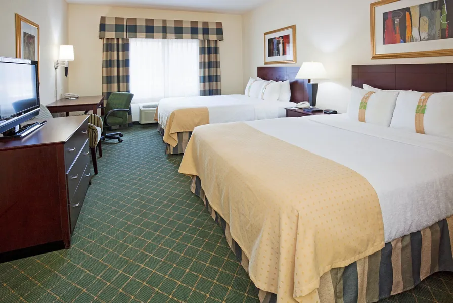 Holiday Inn Conference Ctr Marshfield by IHG hotel detail image 2