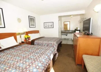 Victoria Motel hotel thumbnail 6