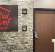 Red Roof Inn Pittsburgh - McKnight Rd hotel detail image 4