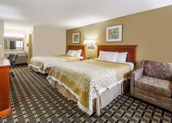 Days Inn by Wyndham Kent - Akron hotel thumbnail 6