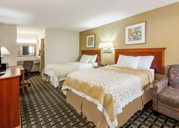 Days Inn by Wyndham Kent - Akron hotel thumbnail 7