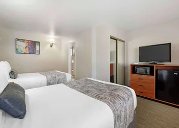 Best Western Ptarmigan Lodge hotel thumbnail 7