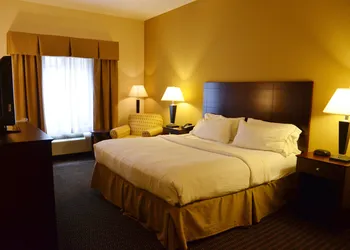 Holiday Inn Express Hotel & Suites Sidney by IHG hotel thumbnail 2