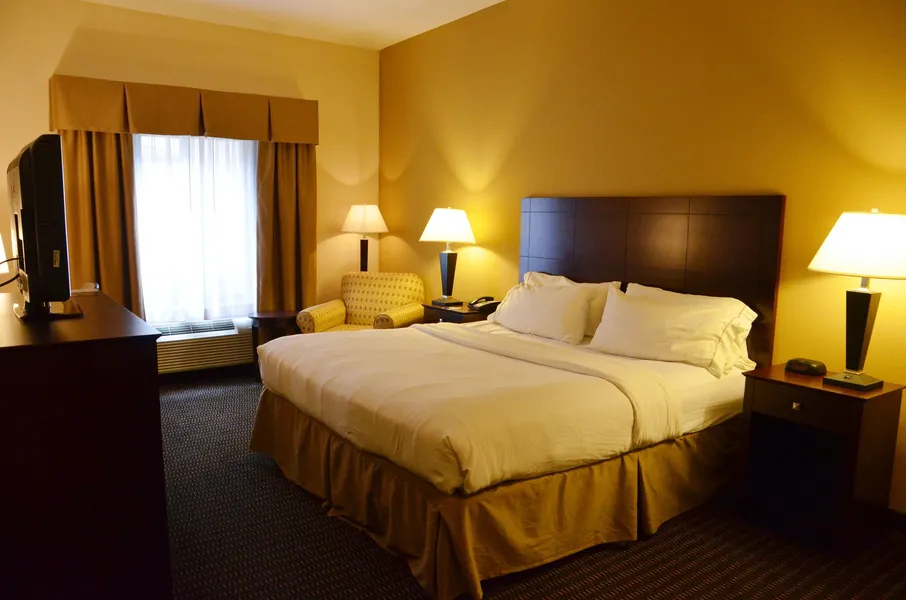 Holiday Inn Express Hotel & Suites Sidney by IHG hotel detail image 2