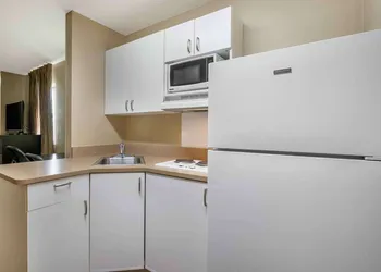 Extended Stay America Suites Champaign Urbana hotel thumbnail 7