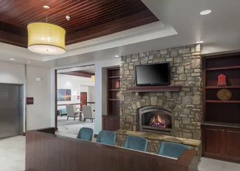 DoubleTree by Hilton Asheville - Biltmore hotel thumbnail 2