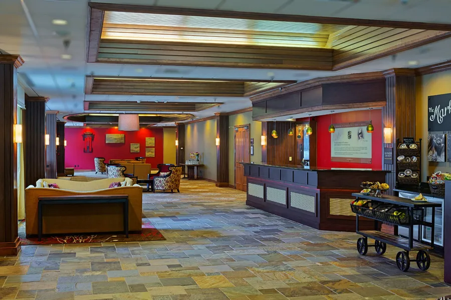 DoubleTree by Hilton Asheville - Biltmore hotel detail image 6