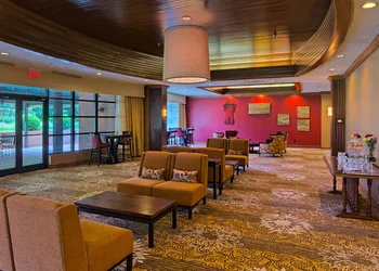 DoubleTree by Hilton Asheville - Biltmore hotel thumbnail 7