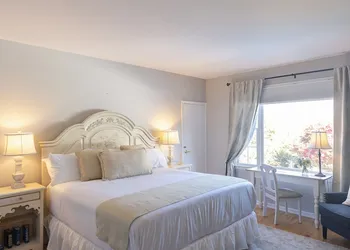The Kittle House Inn hotel thumbnail 5