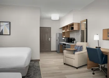 Candlewood Suites Alexandria - Fort Belvoir by IHG hotel thumbnail 8