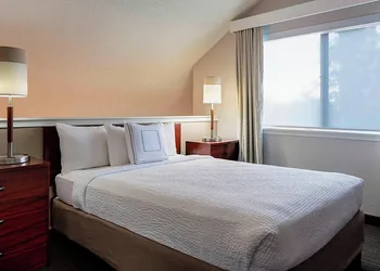 Residence Inn by Marriott Dallas Las Colinas hotel thumbnail 5