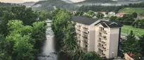 Hotel thumbnail 1