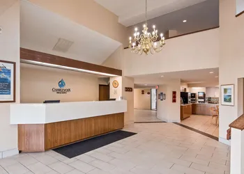 Charlevoix Inn & Suites SureStay Collection by Best Western hotel thumbnail 2