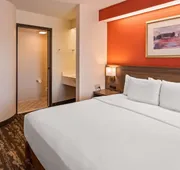 Charlevoix Inn & Suites SureStay Collection by Best Western hotel detail image 5