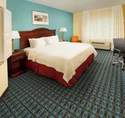 Fairfield Inn & Suites by Marriott Marshall hotel detail image 7