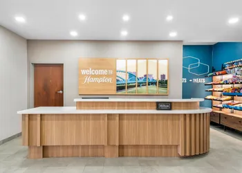 Hampton Inn and Suites Fort Worth/Forest Hill hotel thumbnail 4