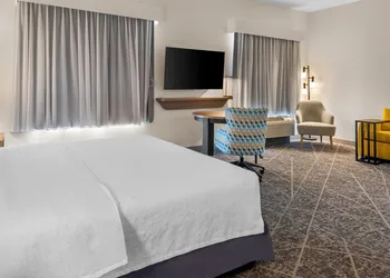 Hampton Inn and Suites Fort Worth/Forest Hill hotel thumbnail 8
