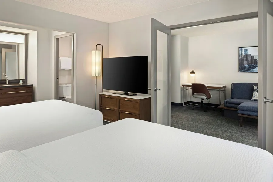 Courtyard by Marriott Chicago Downtown River North hotel detail image 6