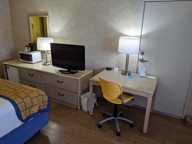 Days Inn by Wyndham Bullhead City hotel detail image 6