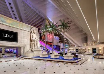 Luxor Hotel and Casino hotel thumbnail 2