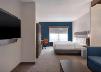 Holiday Inn Express Hotel & Suites Prattville South by IHG hotel thumbnail 6