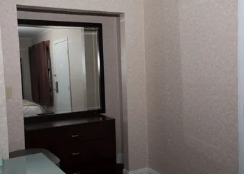 Atlantic Inn & Suites hotel thumbnail 8