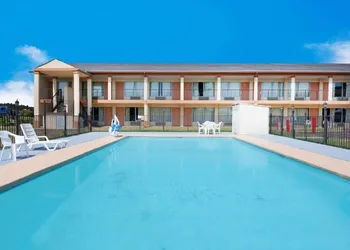 Arya Inn & Extended Stay hotel thumbnail 6