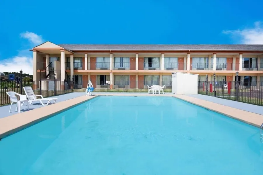 Arya Inn & Extended Stay hotel detail image 6