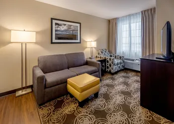 Landmark Suites hotel thumbnail 5
