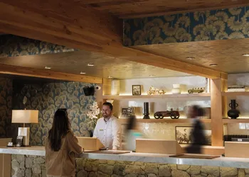 CALAMIGOS RANCH Resort & Spa hotel thumbnail 3