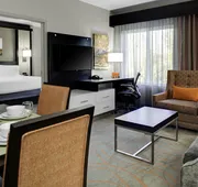 Holiday Inn Windsor Wine Country by IHG hotel detail image 3