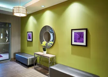 Hampton Inn by Hilton Sarnia/Point Edward hotel thumbnail 2