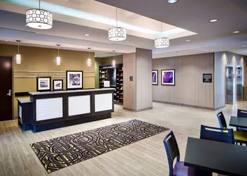 Hampton Inn by Hilton Sarnia/Point Edward hotel thumbnail 4
