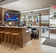 Springhill Suites Somerset Franklin Township hotel detail image 4