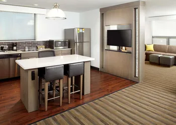 Hyatt House Denver/Lakewood at Belmar hotel thumbnail 8