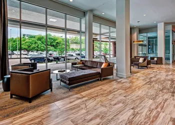 Residence Inn by Marriott Kansas City Downtown/ Convention hotel thumbnail 2