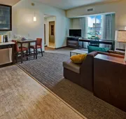 Residence Inn by Marriott Kansas City Downtown/ Convention hotel detail image 4