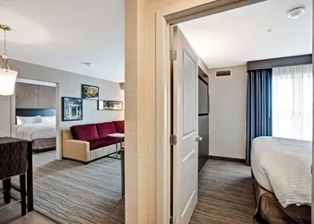 Residence Inn Hamilton hotel thumbnail 8