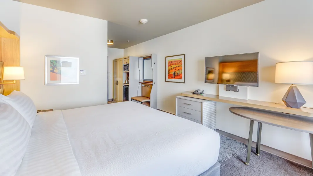 Holiday Inn & Suites Bellingham by IHG hotel detail image 2