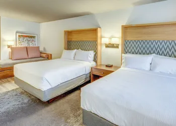 Holiday Inn & Suites Bellingham by IHG hotel thumbnail 6