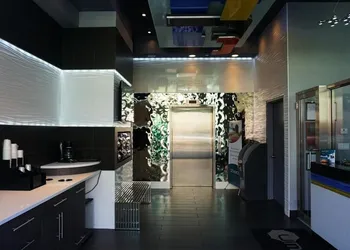 Umbrella Hotel hotel thumbnail 3
