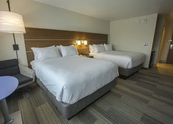 Holiday Inn Express & Suites Boise Airport by IHG hotel thumbnail 7