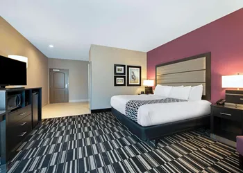 La Quinta Inn & Suites by Wyndham West Monroe hotel thumbnail 5