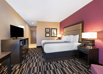 La Quinta Inn & Suites by Wyndham West Monroe hotel thumbnail 7