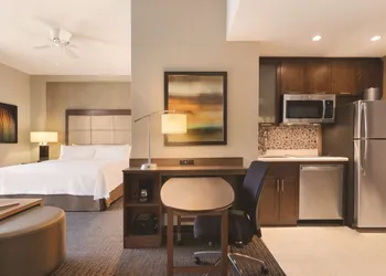 Homewood Suites by Hilton Calgary Downtown hotel thumbnail 8