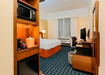 Fairfield Inn & Suites by Marriott Snyder hotel thumbnail 6
