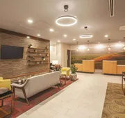 La Quinta Inn & Suites by Wyndham Morgan Hill-San Jose South hotel detail image 3