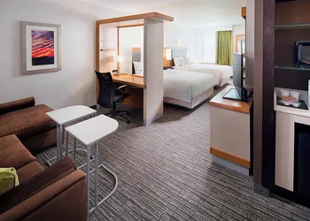 Springhill Suites by Marriott Carle Place Garden City hotel thumbnail 6