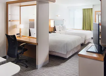 Springhill Suites by Marriott Carle Place Garden City hotel thumbnail 8