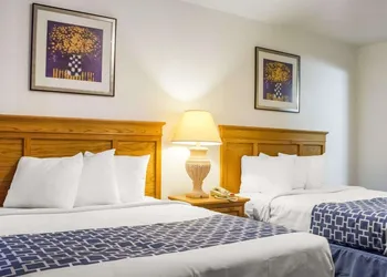 Rodeway Inn Old Town Scottsdale hotel thumbnail 5